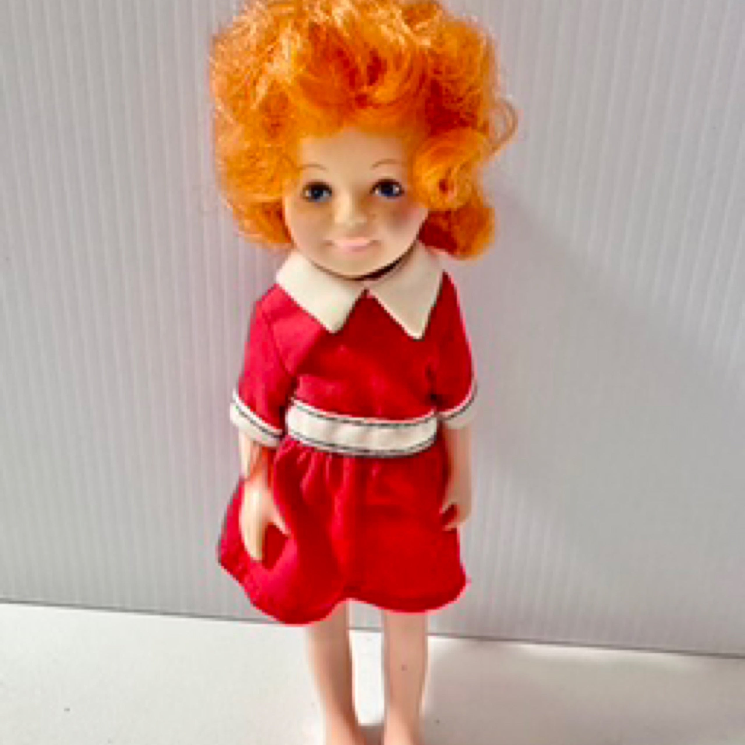 Knickerbocker Annie Doll 1982 WALKING DOWN MEMORY LANES
